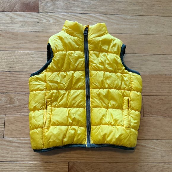 Baby Boy Carter's Yellow 3-6M Vest - Picture 4 of 7